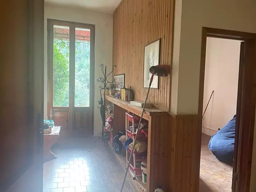 Immagine 6 di Casa indipendente in vendita  a Massa