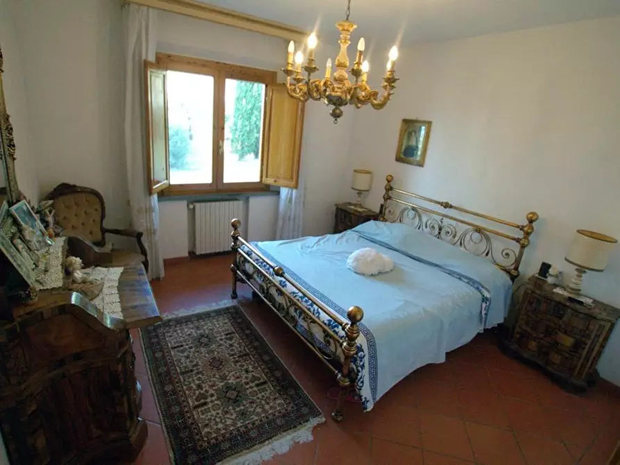 Immagine 26 di Villa in vendita  a Empoli