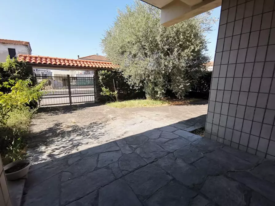 Immagine 3 di Casa indipendente in vendita  a Fucecchio