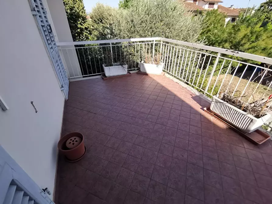 Immagine 26 di Casa indipendente in vendita  a Fucecchio