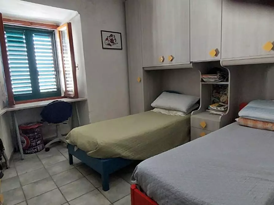 Immagine 9 di Appartamento in vendita  a Massa