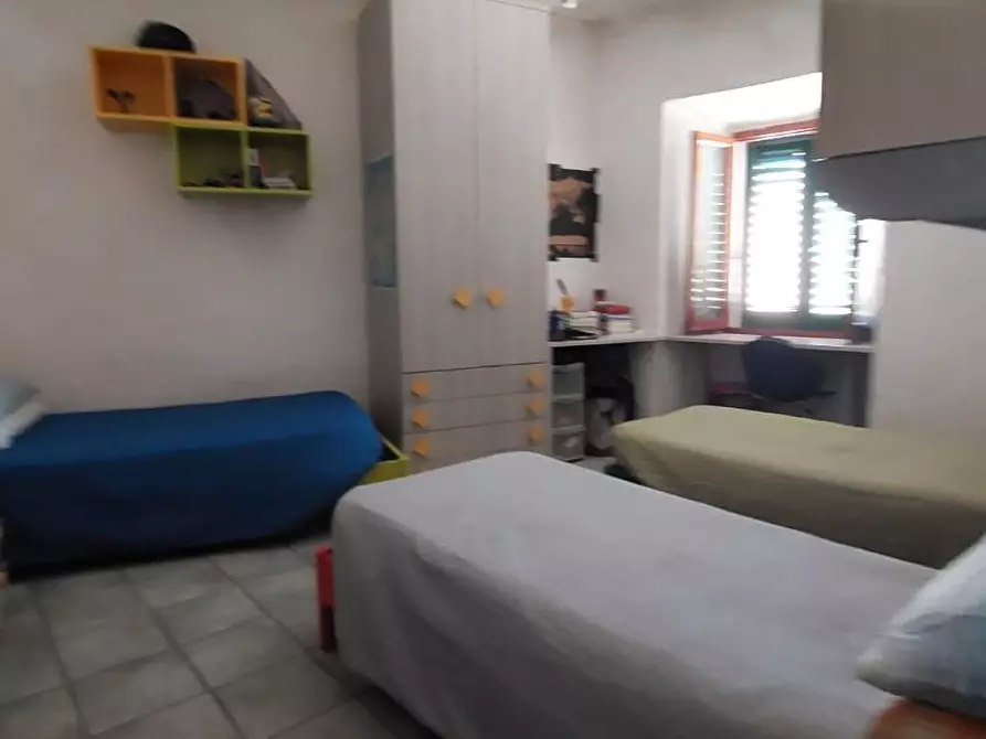 Immagine 10 di Appartamento in vendita  a Massa