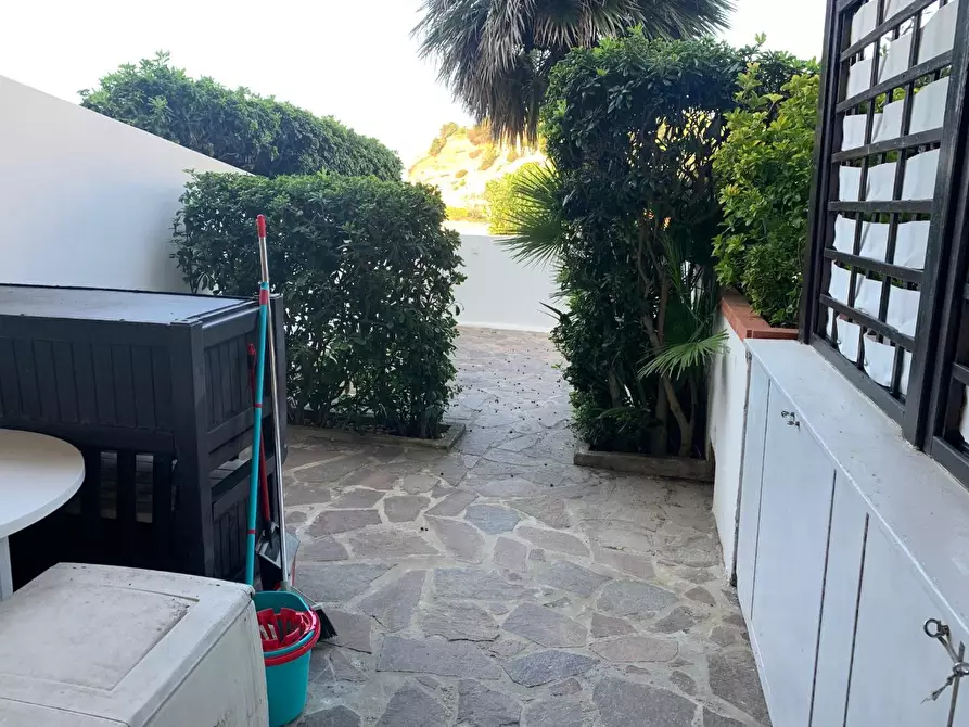 Immagine 17 di Albergo/B&B/Residence in affitto  a Livorno