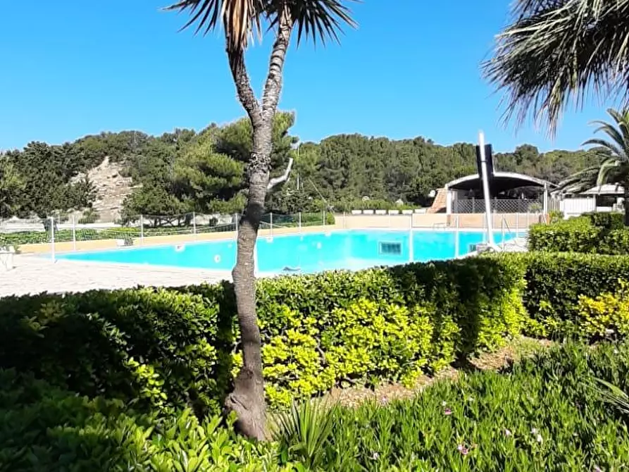 Immagine 2 di Albergo/B&B/Residence in affitto  a Livorno