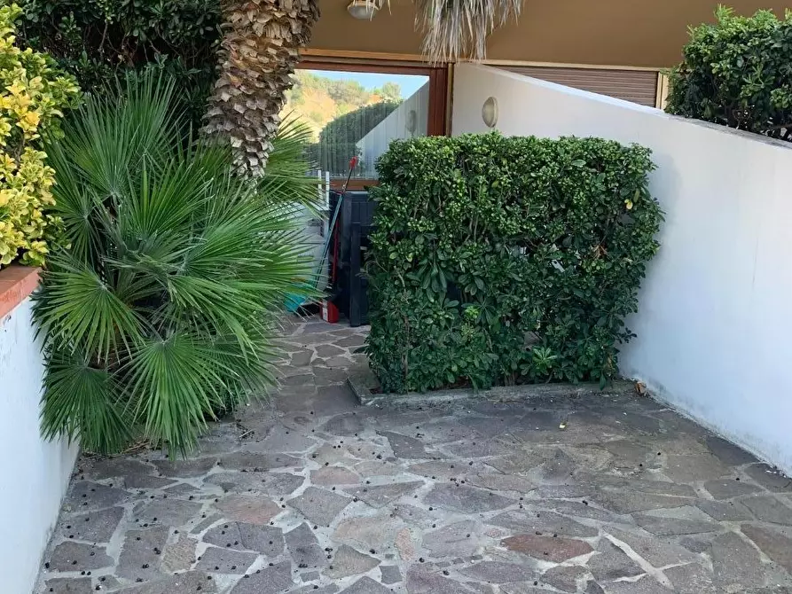 Immagine 16 di Albergo/B&B/Residence in affitto  a Livorno