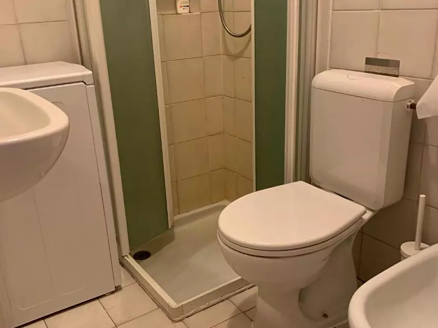 Immagine 19 di Albergo/B&B/Residence in affitto  a Livorno