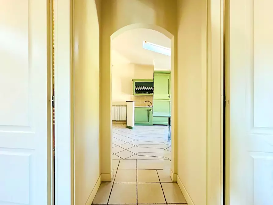 Immagine 19 di Mansarda in vendita  a Camaiore