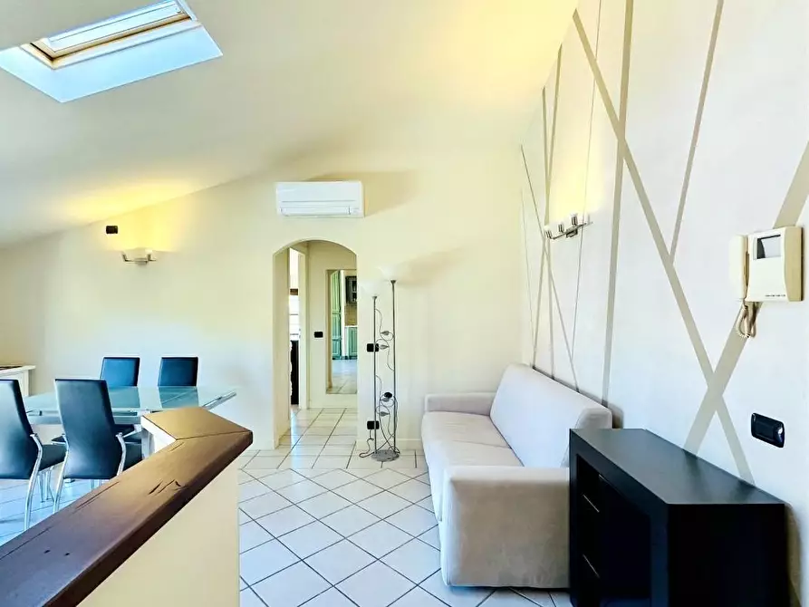 Immagine 2 di Mansarda in vendita  a Camaiore