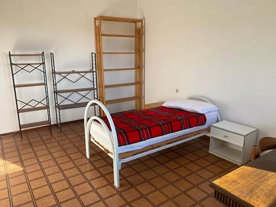 Immagine 15 di Appartamento in affitto  a Pisa