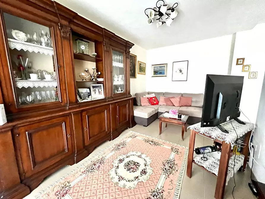 Immagine 12 di Appartamento in vendita  a Pontedera