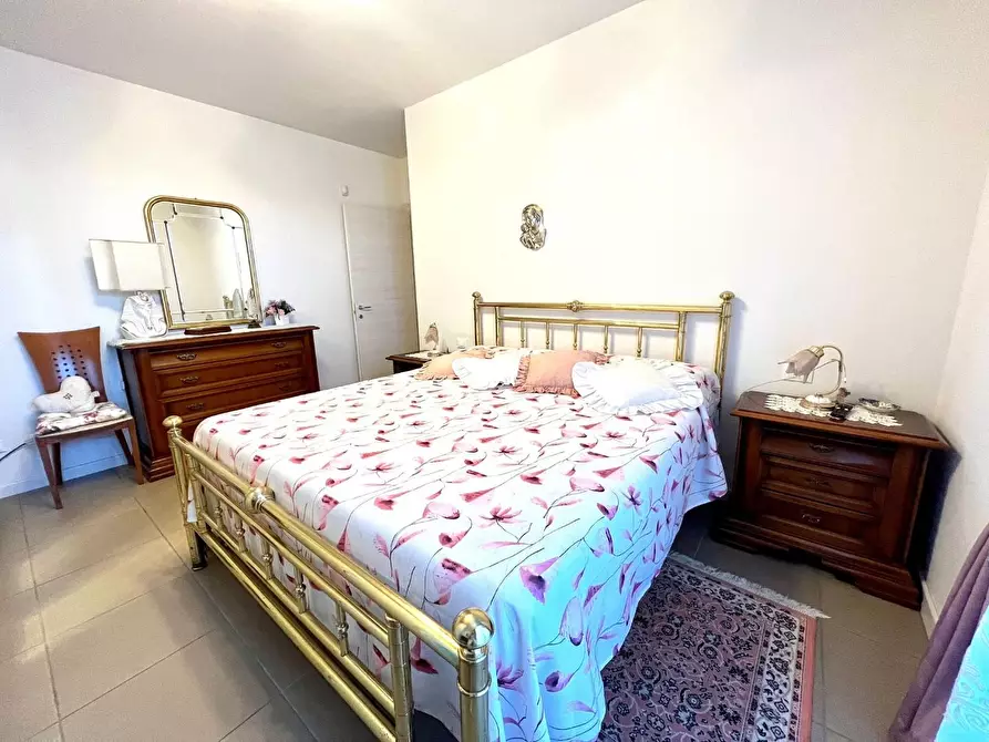 Immagine 15 di Appartamento in vendita  a Pontedera