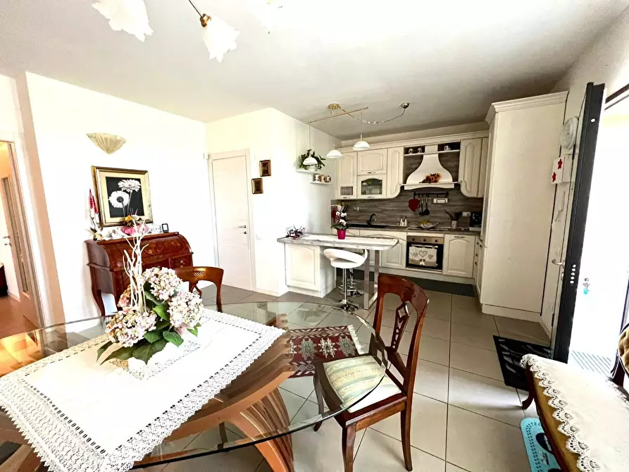 Immagine 5 di Appartamento in vendita  a Pontedera