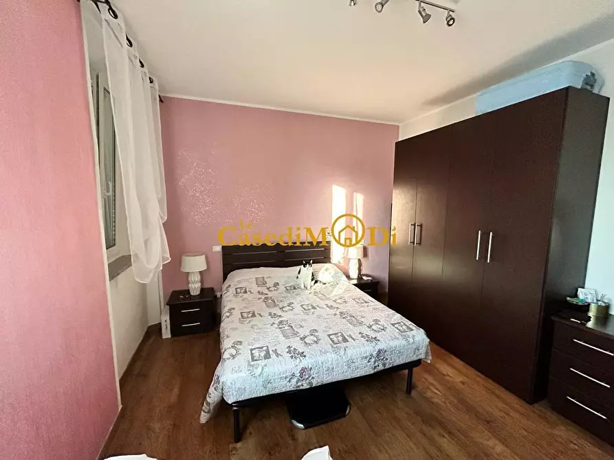 Immagine 13 di Appartamento in vendita  a Livorno