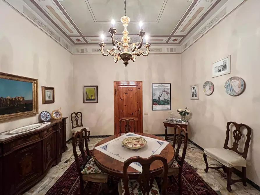 Immagine 29 di Villa in vendita  a Castelfiorentino