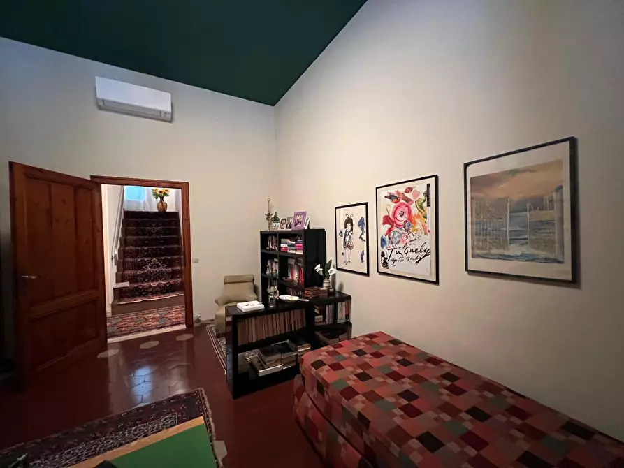 Immagine 37 di Villa in vendita  a Castelfiorentino