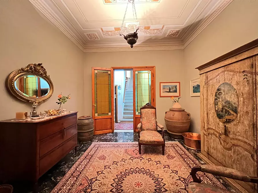 Immagine 17 di Villa in vendita  a Castelfiorentino