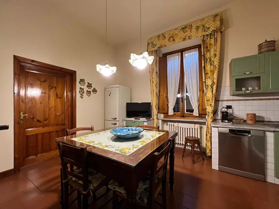 Immagine 13 di Villa in vendita  a Castelfiorentino