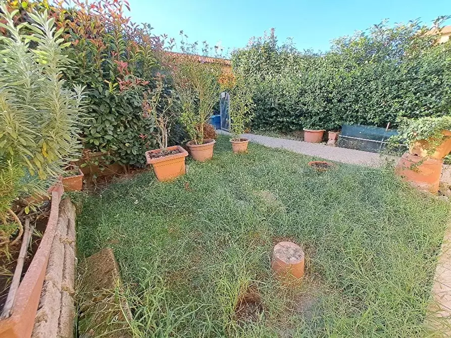 Immagine 2 di Appartamento in vendita  a Cascina