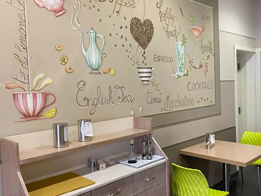 Immagine 2 di Bar / Ristorante in vendita  a Pontedera