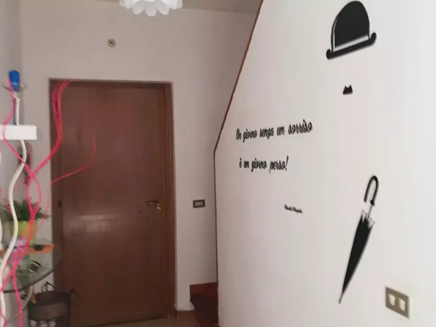 Immagine 11 di Appartamento in vendita  a Pomarance