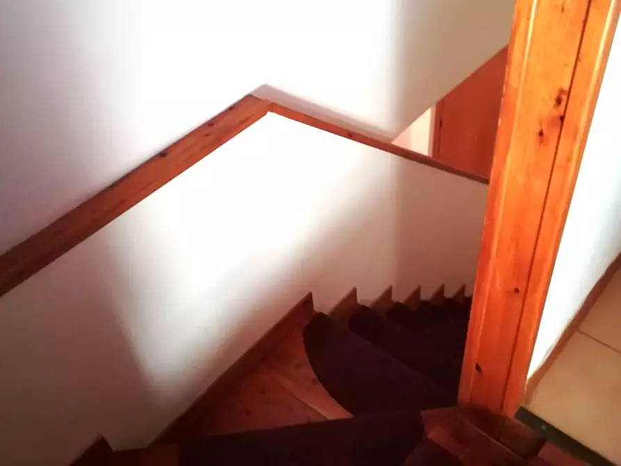 Immagine 17 di Appartamento in vendita  a Pomarance