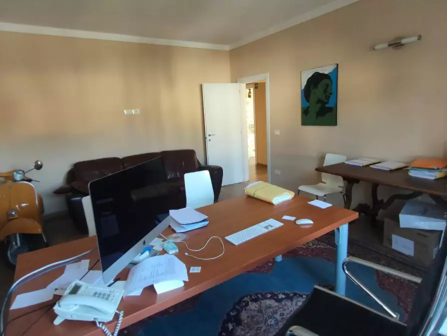 Immagine 1 di Ufficio in vendita  a Buggiano