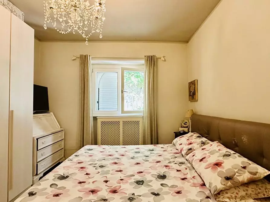 Immagine 11 di Casa indipendente in vendita  a Pietrasanta