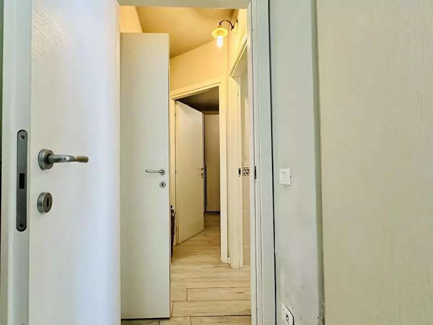 Immagine 17 di Casa indipendente in vendita  a Pietrasanta