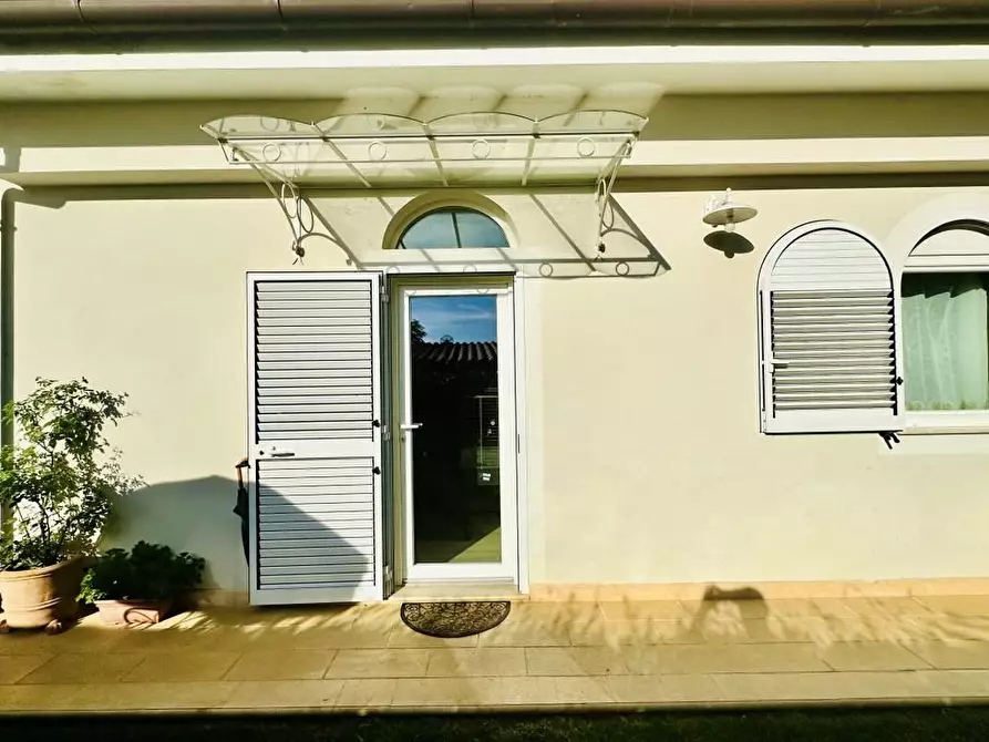 Immagine 32 di Casa indipendente in vendita  a Pietrasanta