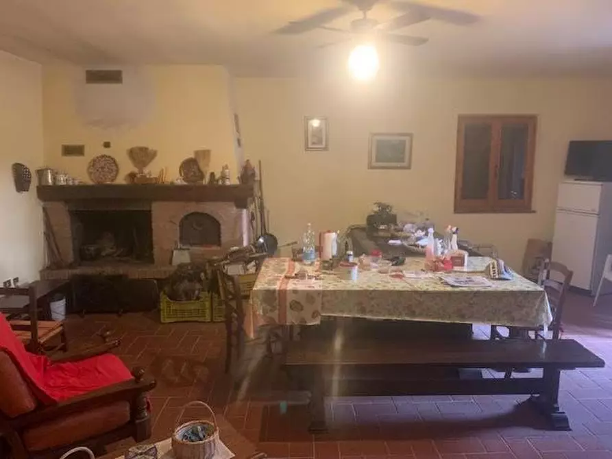 Immagine 11 di Casa indipendente in vendita  a Calci