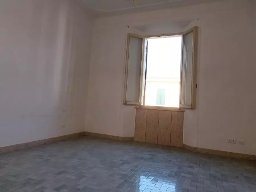 Immagine 35 di Casa bifamiliare in vendita  a Carrara