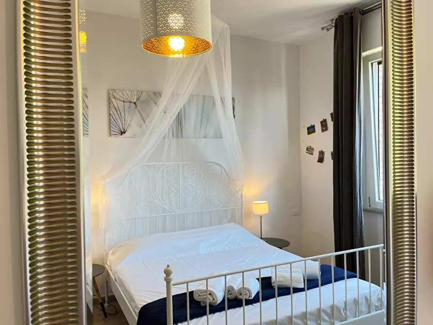 Immagine 23 di Appartamento in vendita  a Siena