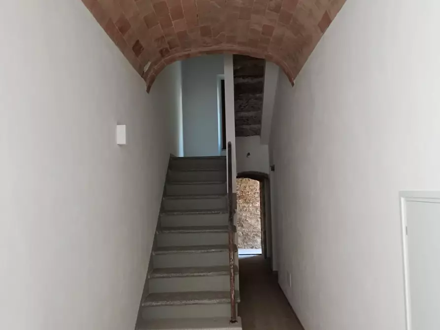 Immagine 5 di Appartamento in vendita  a Colle Di Val D'elsa