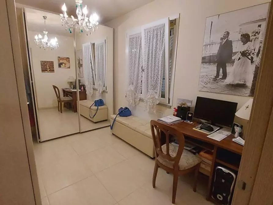 Immagine 17 di Casa semindipendente in vendita  a Castelnuovo Magra