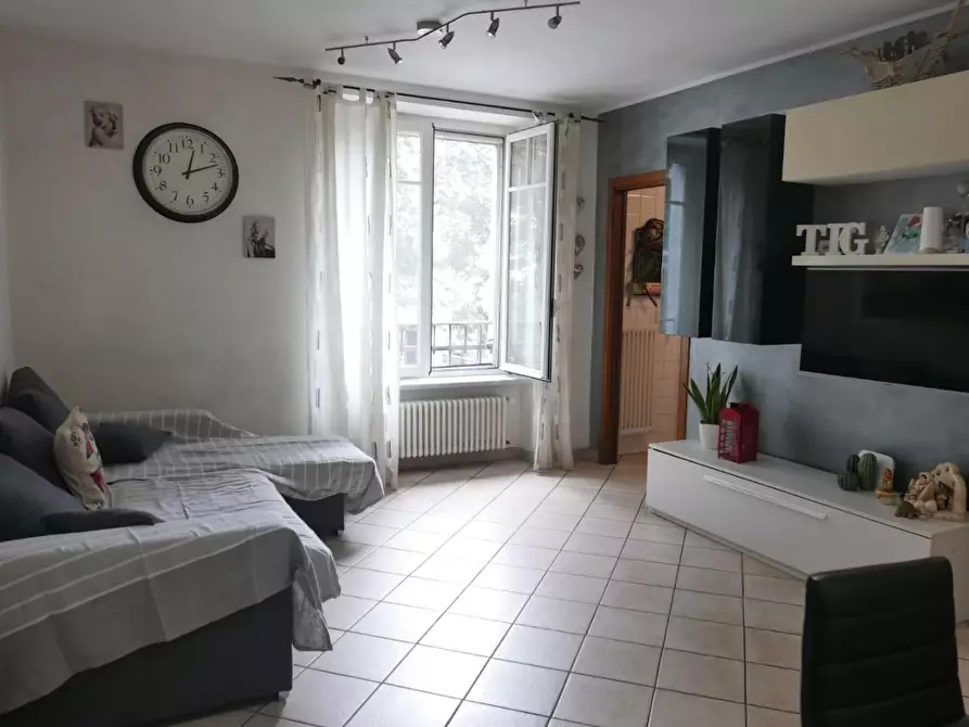 Immagine 3 di Appartamento in vendita  a Carrara