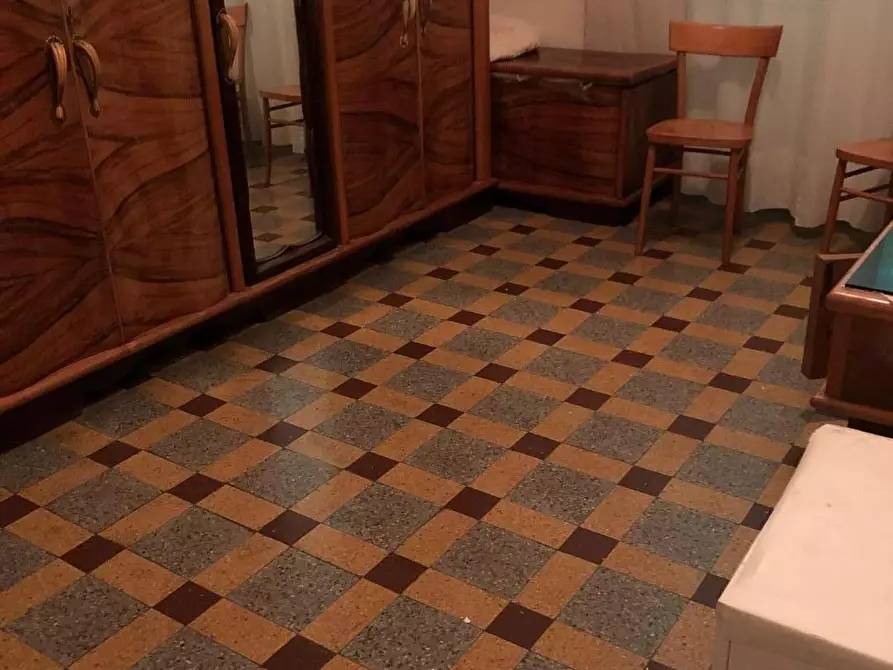 Immagine 8 di Casa indipendente in vendita  a Empoli