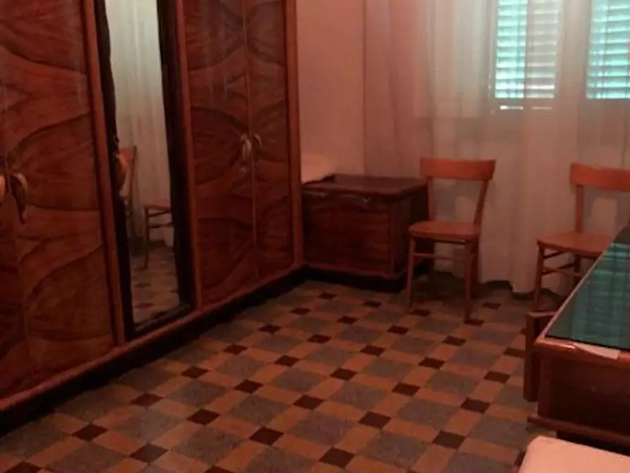 Immagine 9 di Casa indipendente in vendita  a Empoli