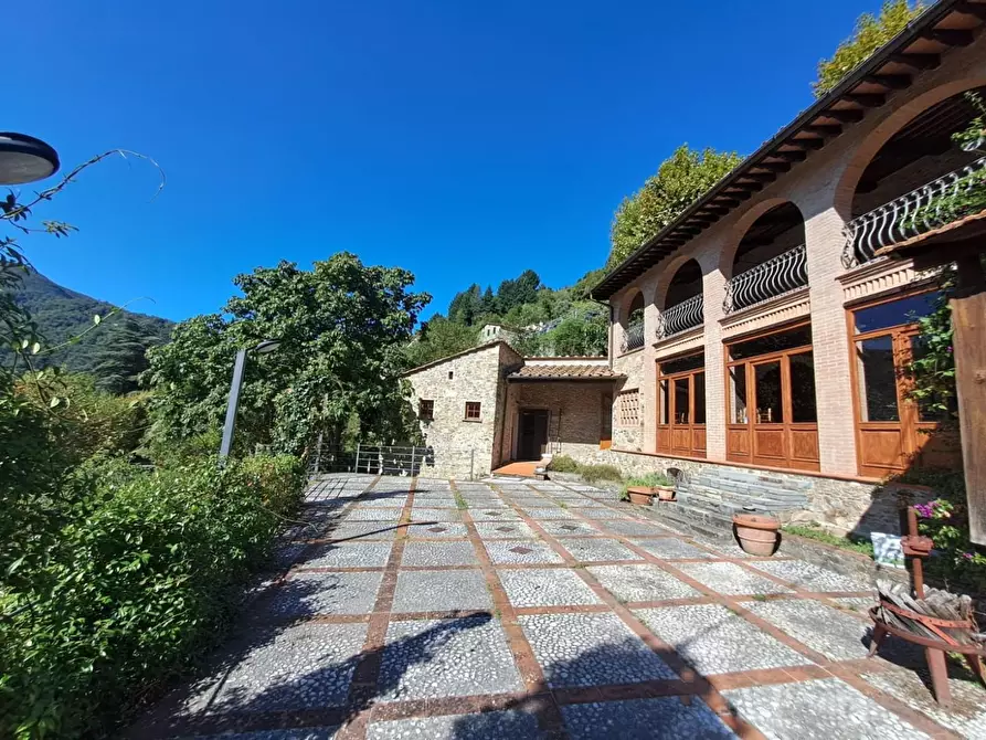 Immagine 3 di Bar / Ristorante in vendita  a Pietrasanta