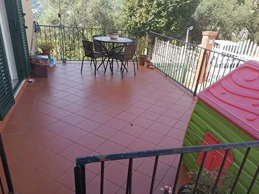 Immagine 3 di Appartamento in vendita  a Lerici