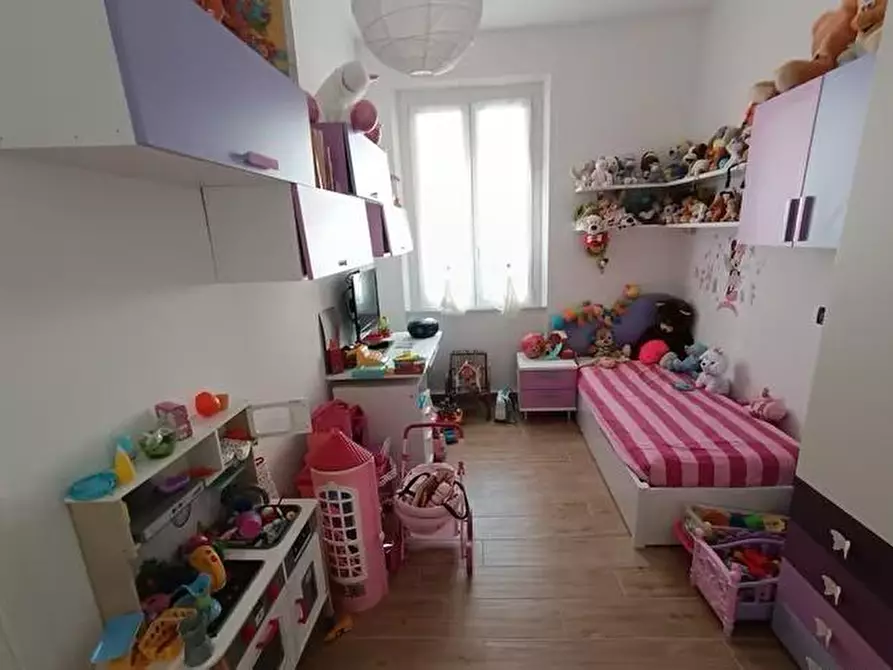 Immagine 8 di Appartamento in vendita  a Lerici