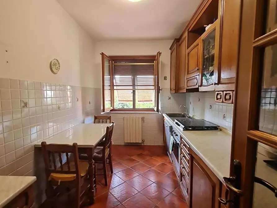 Immagine 3 di Casa bifamiliare in vendita  a Campiglia Marittima