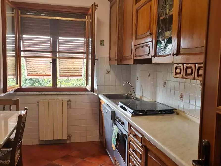 Immagine 4 di Casa bifamiliare in vendita  a Campiglia Marittima