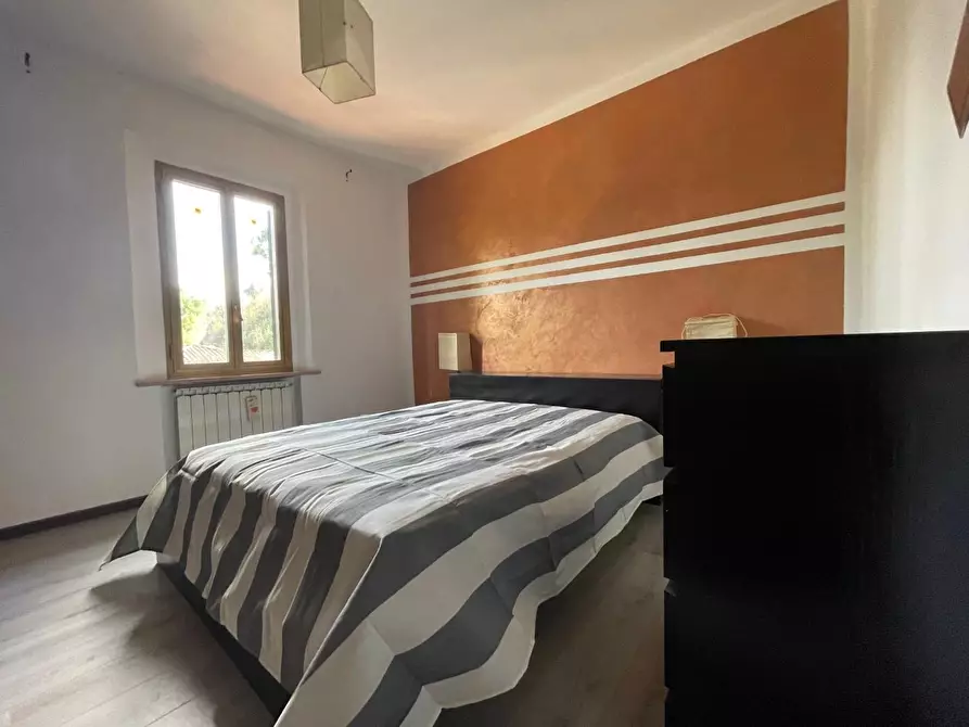 Immagine 10 di Appartamento in vendita  a Siena