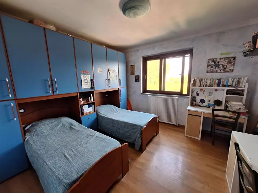 Immagine 10 di Villa in vendita  a Capannori