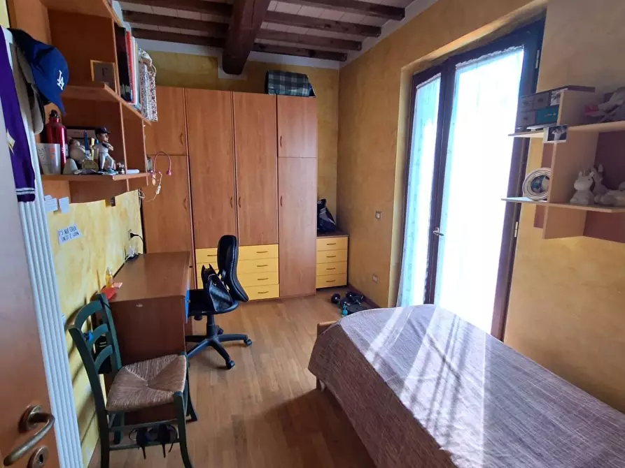 Immagine 14 di Villa in vendita  a Capannori