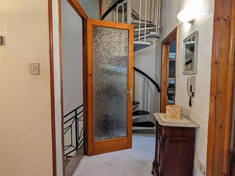 Immagine 16 di Casa indipendente in vendita  a Lamporecchio