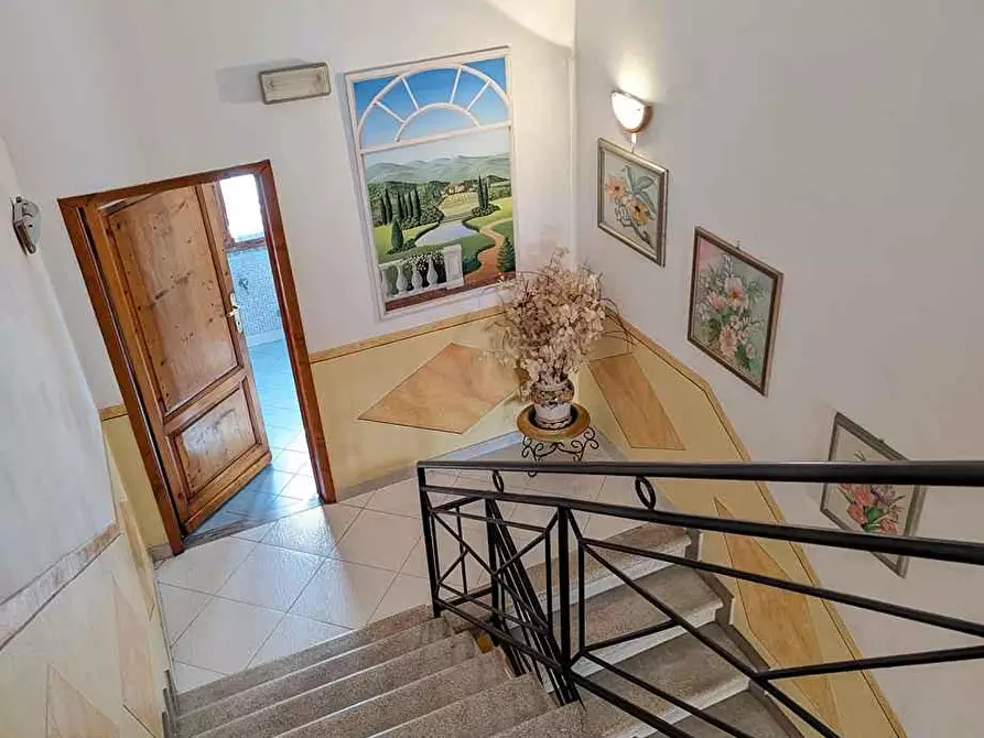 Immagine 10 di Casa indipendente in vendita  a Lamporecchio