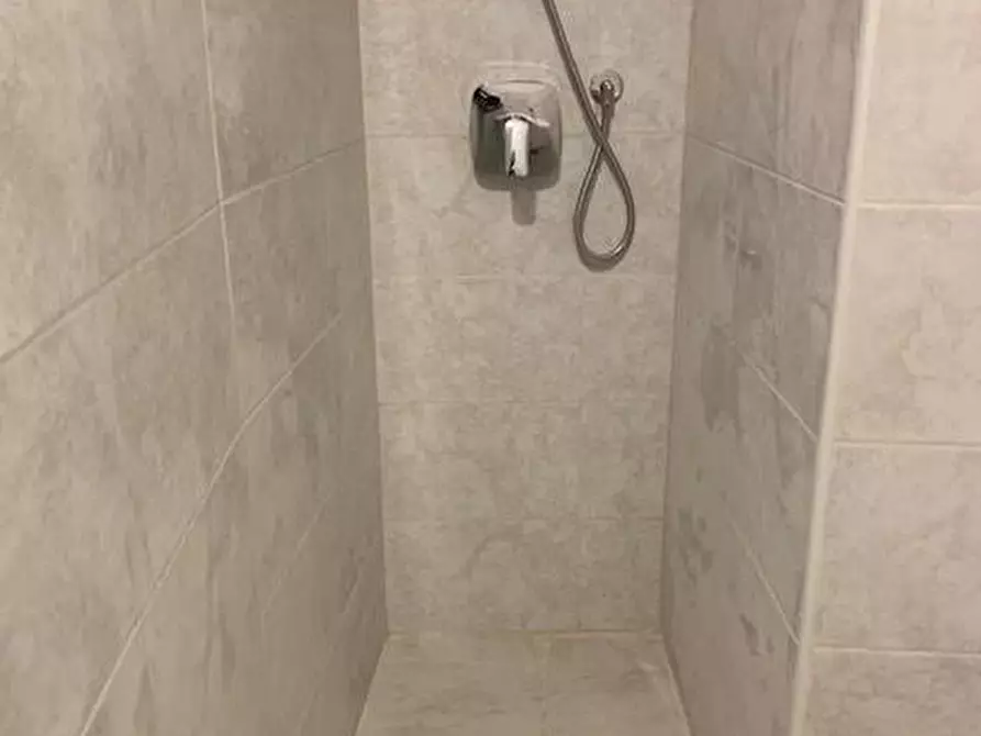 Immagine 11 di Appartamento in vendita  a Calci