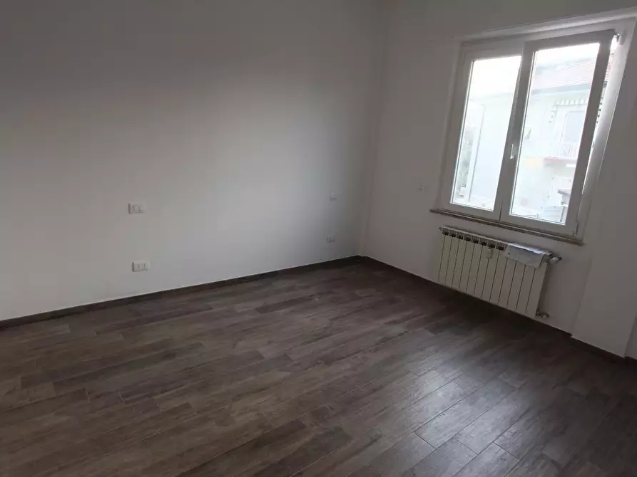 Immagine 10 di Appartamento in vendita  a La Spezia