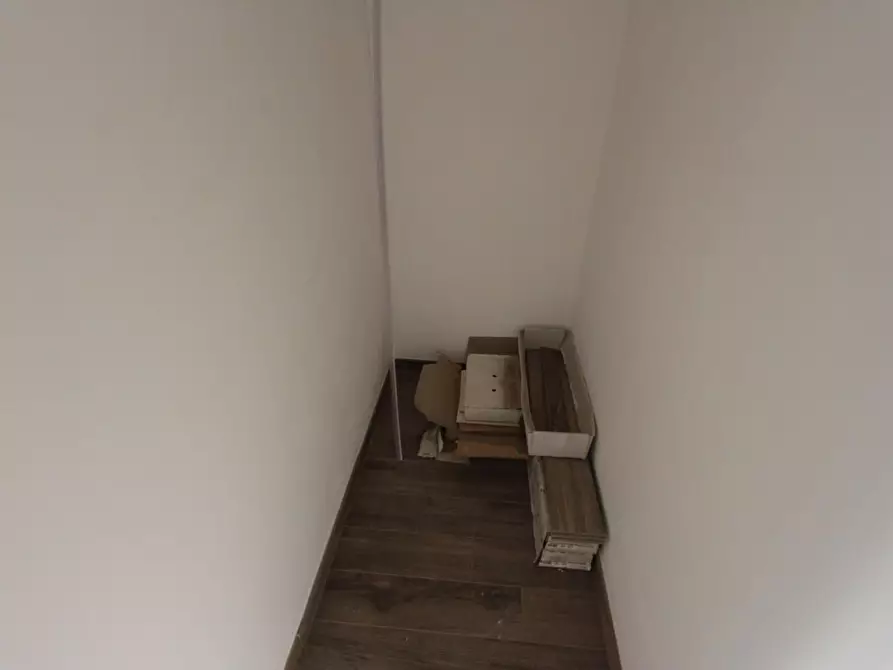 Immagine 15 di Appartamento in vendita  a La Spezia